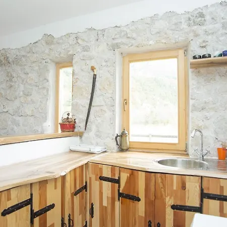 Villa Exo Log Jezero (Konjic)